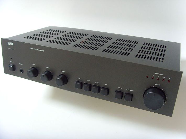 NAD 3020B