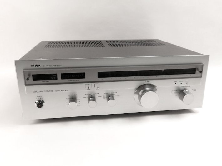 Aiwa AT-9700