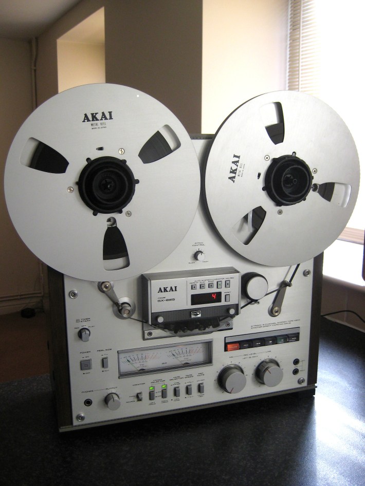 akai-gx-625a