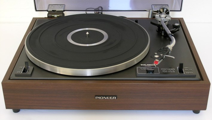 Pioneer PL-12D